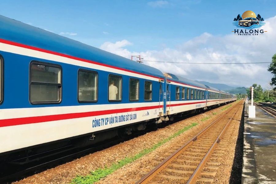 Cheap Halong Bay cruise - Halong private car