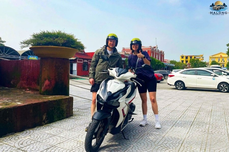 How To Get To Halong Bay? - Halong Private Car