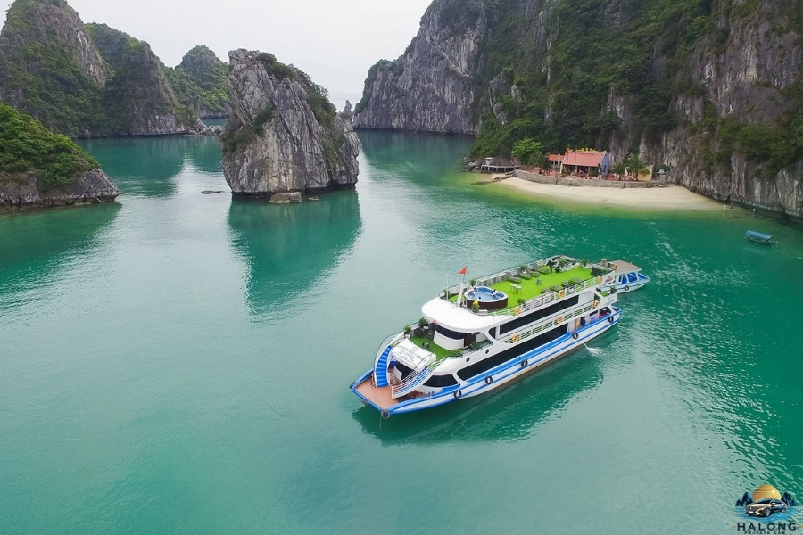 How To Get To Halong Bay? - Halong Private Car