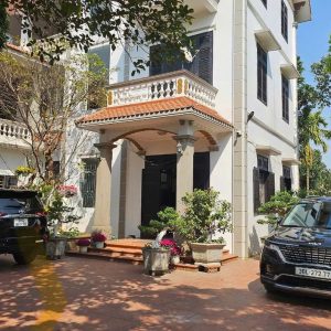 Halong bay to Ha Giang Private Car - Halong Private Car