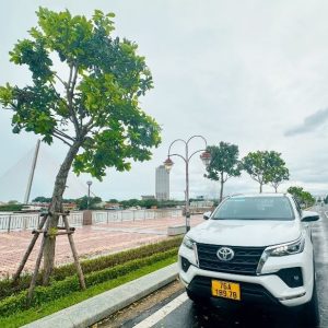 Halong Bay to Hai Phong by private car- Halong Private Car Travel