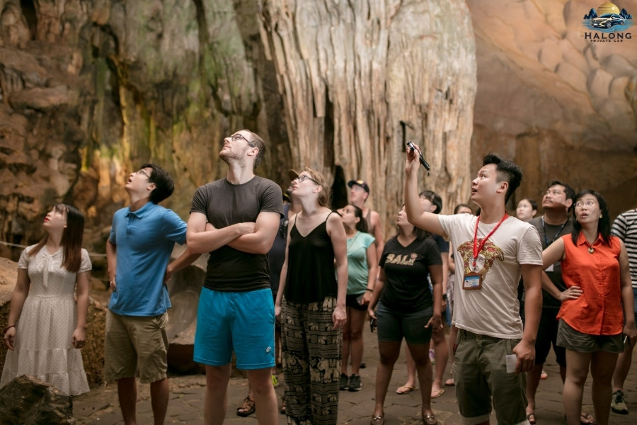 Sung Sot Cave - Halong Private Car