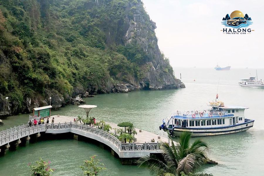 Dau Go Cave - Halong Private Car