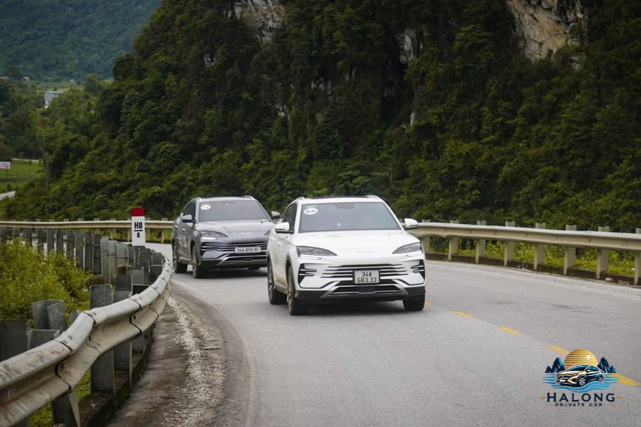 Transfer to Halong Bay by private car - Halong Private Car
