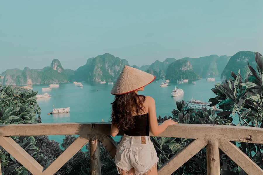 What To Wear In Halong Bay
