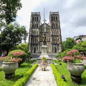 Cao Bang To Hanoi By Car Transfer - Halong Private Car