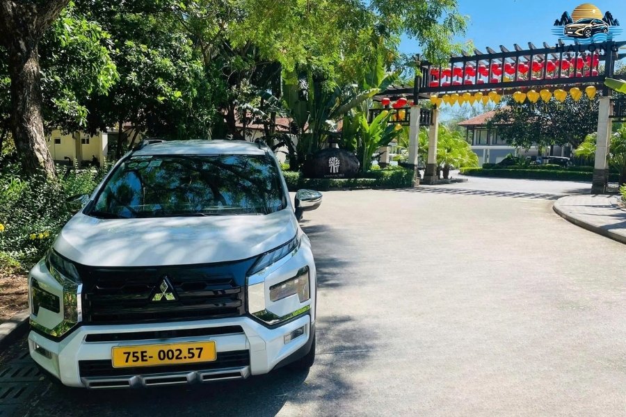 Moc Chau To Hanoi Private Car - Halong Private Car