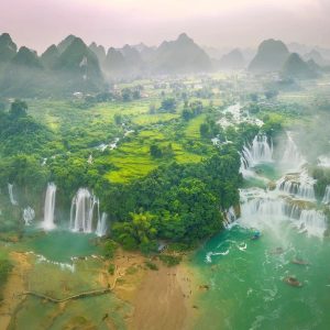 Hai Phong To Cao Bang Car Transfer - Halong Private Car