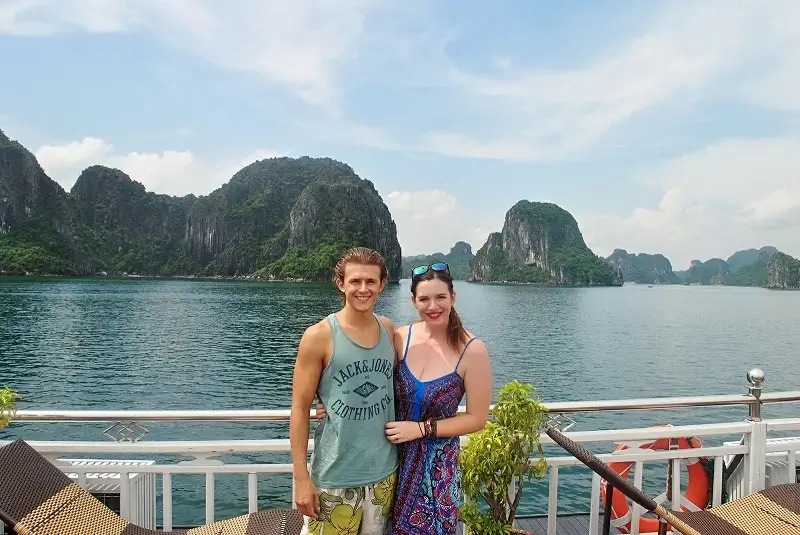 Halong Bay or Lan Ha Bay - Halong Private Car