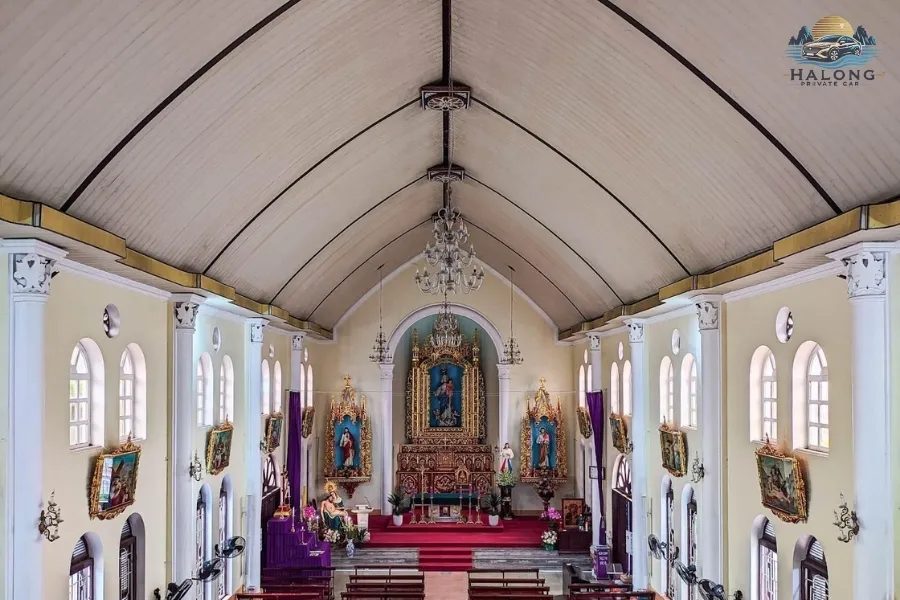 Hon Gai Church In Halong Bay - Halong Private Car