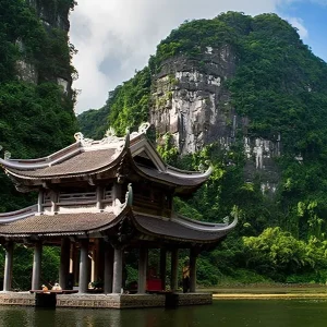 Transfer From Cat Ba Island To Ninh Binh Private Car - Halong Private Car