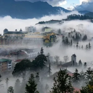 Travelling To Sapa From Ninh Binh By Private Car - Halong Private Car