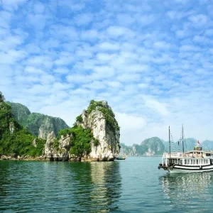 Moc Chau To Halong Bay By Car - Halong Bay Private Car