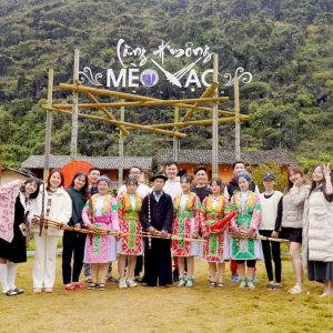 Private Car Ha Giang to Meo Vac - Halong Private Car